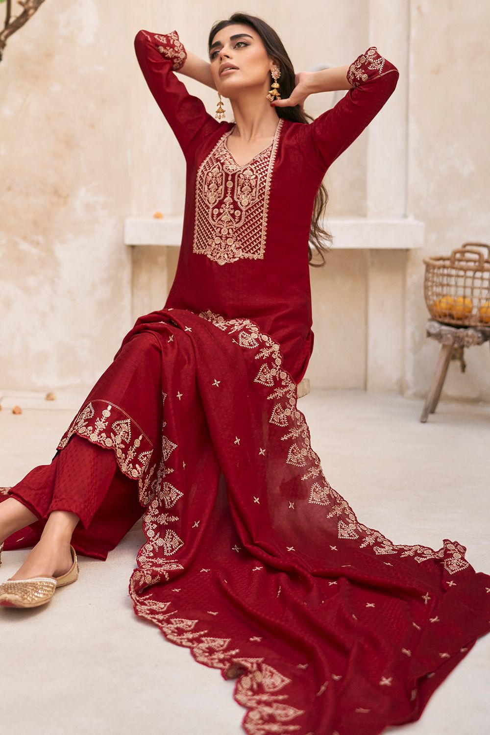 Red Embroidered Suit Silk Set