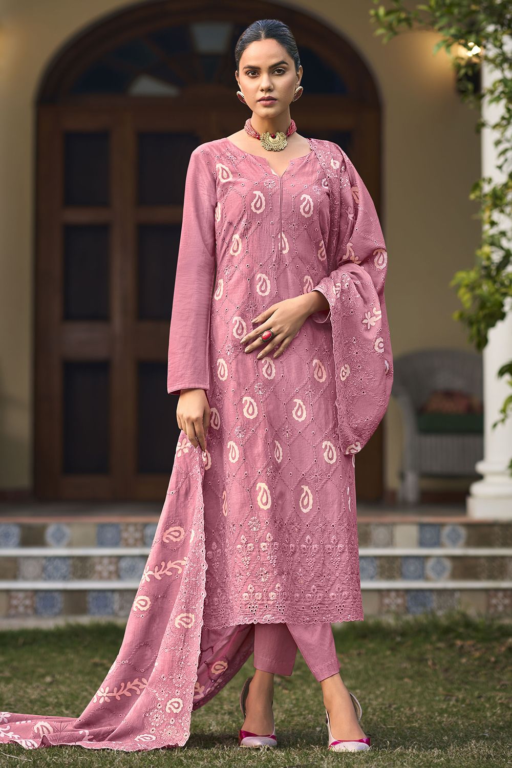 Pink Cotton Pakistani Embroidered Salwar Kameez